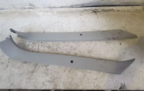 Toyota Avensis T250 (A) pillar trim