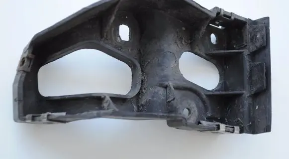 Audi A4 S4 B7 8E 8H Front bumper mounting bracket 8E0853922D