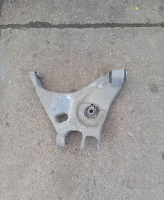 Seat Exeo (3R) Rear upper control arm/wishbone 8E0505312