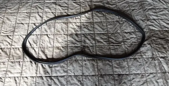 BMW 1 E81 E87 Trunk rubber seal (body) 