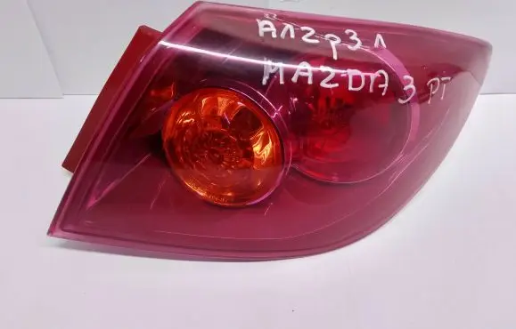 Mazda 3 I Rear/tail lights 082161964RR