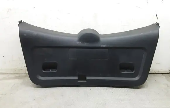 Toyota Corolla Verso AR10 Tailgate trim
