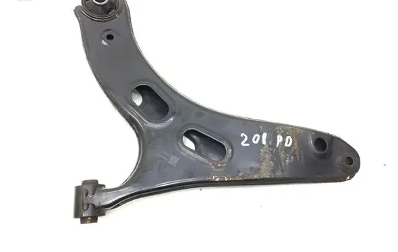 Subaru Crosstrek II Front lower control arm/wishbone 20202FL021
