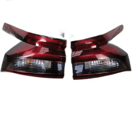 Nissan Qashqai J12 Rear/tail lights 220-8D02F