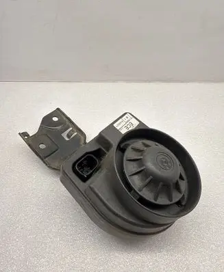 Alarm system siren