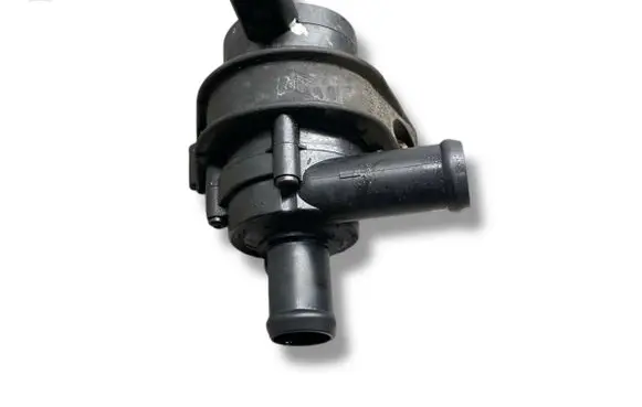 Audi A5 Sportback 8TA Electric auxiliary coolant/water pump 702074630 06H965561 1365091182