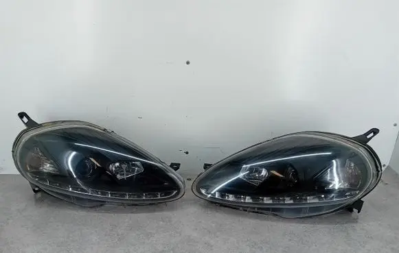 Fiat Grande Punto Headlights/headlamps set 