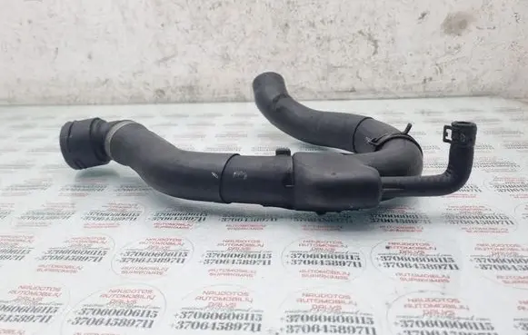 Audi A6 S6 C5 4B Engine coolant pipe/hose 8D0121101AB