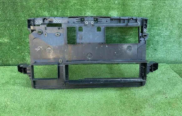 Renault Megane IV Radiator support slam panel 625001359R