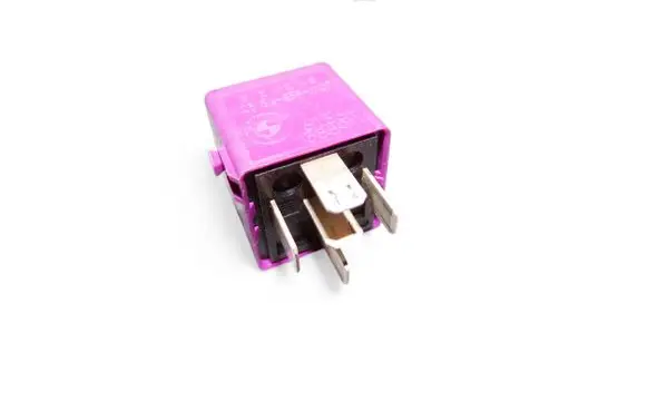 BMW 8 E31 Other relay 61361388911 1388911