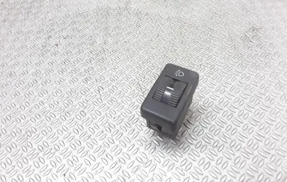 Volkswagen PASSAT B3 Headlight level height control switch 357941333