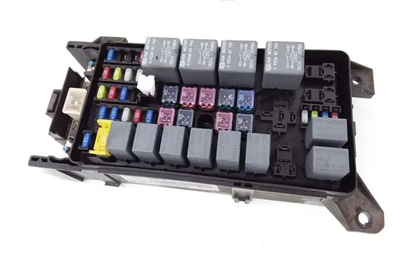 KIA Sorento Fuse module 911603E070 10050103036