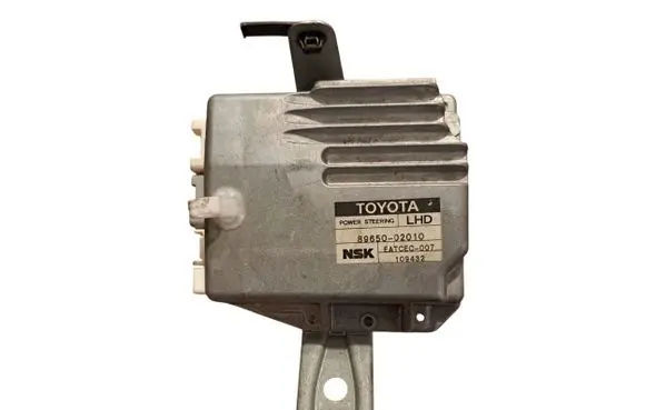 Toyota Corolla E120 E130 Power steering control unit/module 8965002010
