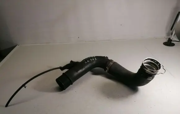 Toyota Auris 150 Intercooler hose/pipe 173620R021