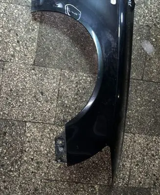 Audi A6 S6 C6 4F Fender