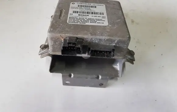 Chrysler Voyager ABS control unit/module 4686242