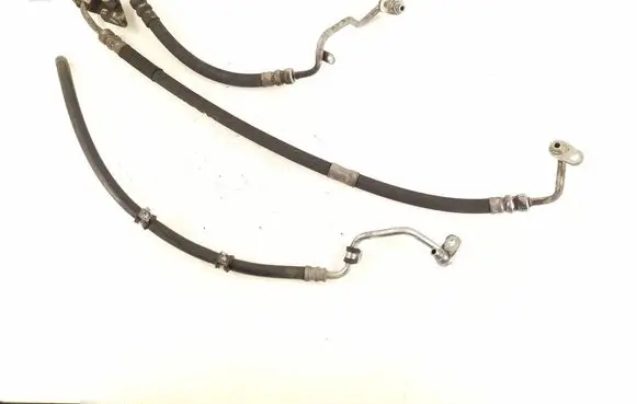 Mercedes-Benz C W204 Power steering hose/pipe/line 2044607824 2044604624