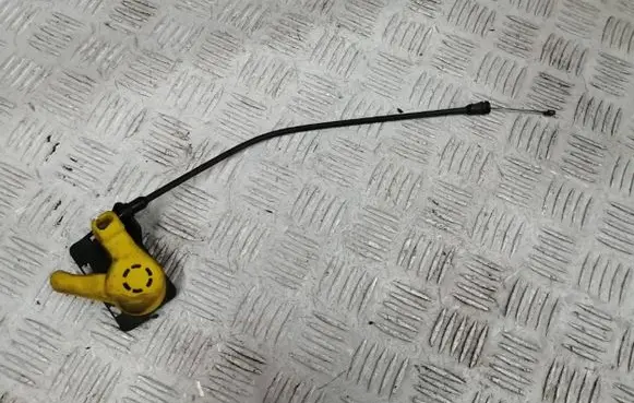 Ford Focus Engine bonnet (hood) release handle BM5116A770AC