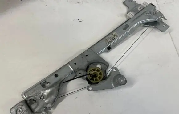 Peugeot 5008 Sliding door window regulator with motor 9683671780 917481100