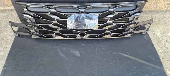 Hyundai Tucson IV NX4 Front grill