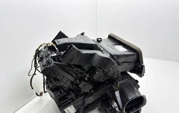 BMW 1 F40 Interior heater climate box assembly 9383117