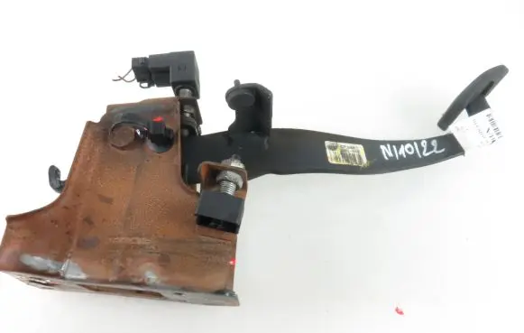 Clutch pedal