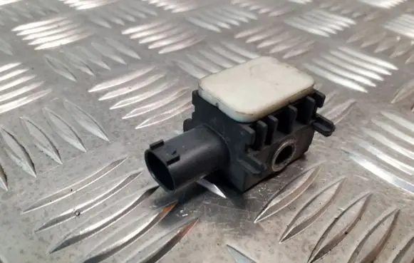Mercedes-Benz ML W164 Airbag deployment crash/impact sensor 0038202926