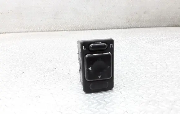 Subaru Forester SF Wing mirror switch