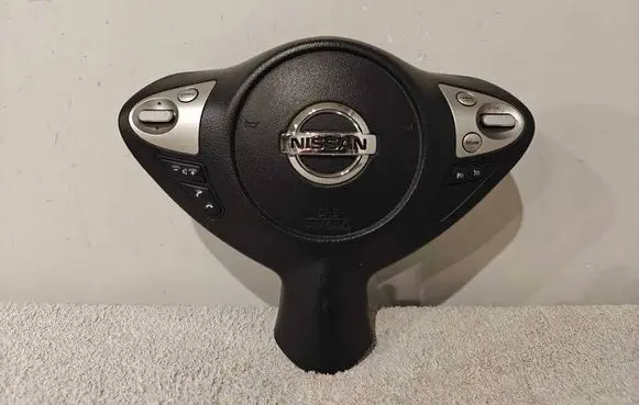 Nissan Juke I F15 Steering wheel airbag 985101KA8B