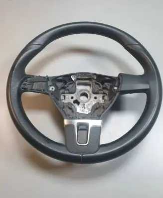 Volkswagen Jetta VI Steering wheel 5C0419091AM