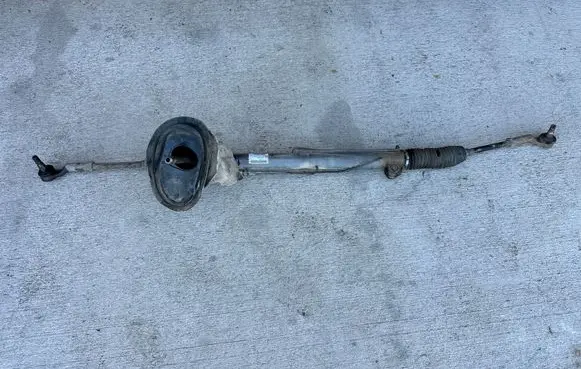 Volvo V70 Steering rack 31201551