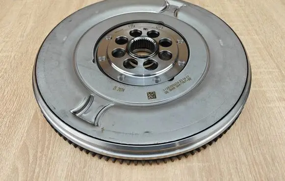 BMW X6 G06 Dual mass flywheel 5A47767