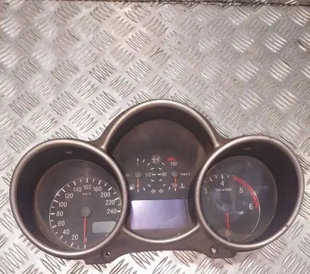Alfa Romeo 147 Speedometer (instrument cluster) 735290181 C1A889 110008953007
