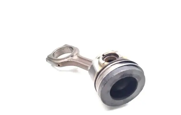Citroen Xsara Picasso Piston with connecting rod 9HR DV6C