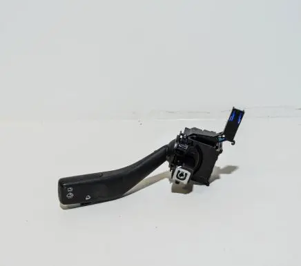 Volkswagen Golf V Indicator stalk 1K0953519CM