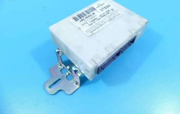 Ford Explorer Central body control module F87F-15K602-DB IMPRK983722