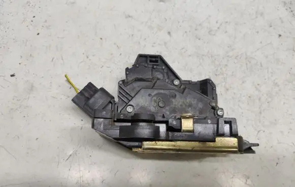 Ford Focus Rear door lock
