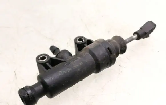 Mercedes-Benz Vito Viano W639 Clutch slave cylinder A6392900012