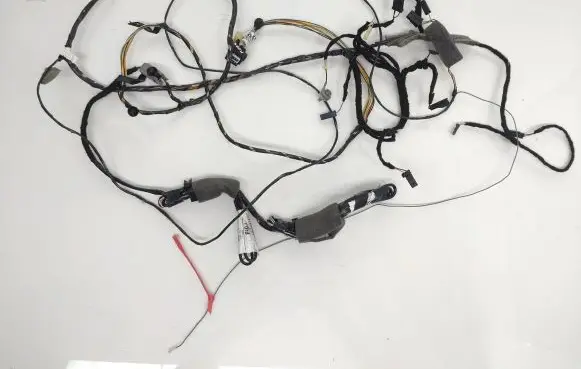 Ford Kuga I Electric sunroof installation 8V4T14335BBB