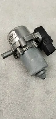 Audi A3 S3 8V Vacuum pump 1K0612181F