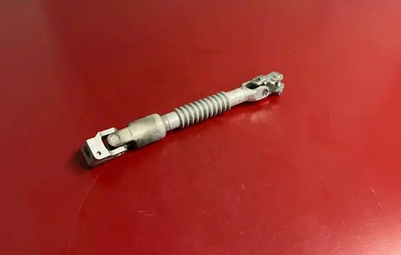 BMW X1 F48 F49 Steering column universal joint 6865653 59686565304
