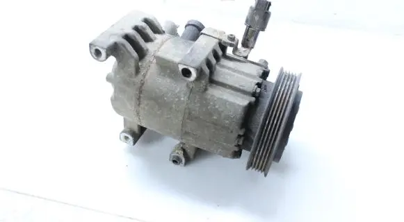 KIA Ceed Air conditioning (A/C) compressor (pump) F200FB9AA