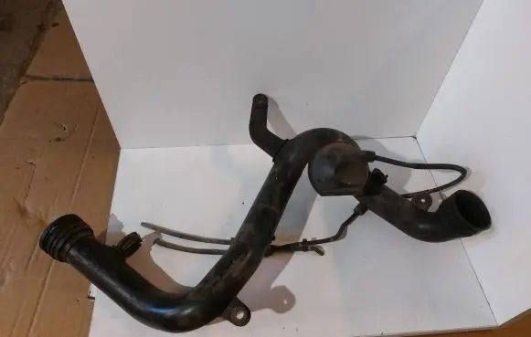 Volkswagen Golf V Intercooler hose/pipe 1K0145770B 1K0145762C