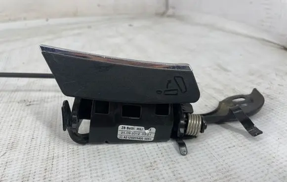 Mercedes-Benz E W212 Seat back rest lock catch A2129209400