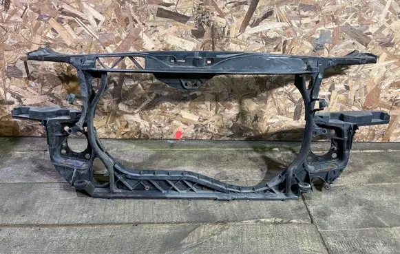 Audi A4 S4 B6 8E 8H Radiator support slam panel