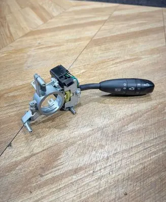 Mercedes-Benz B W245 Indicator stalk A1695450210