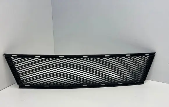 BMW 1 E81 E87 Front bumper lower grill 51110432976 51068610