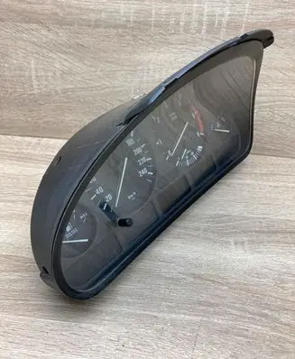 BMW 5 E39 Speedometer (instrument cluster) 6907018 110008735