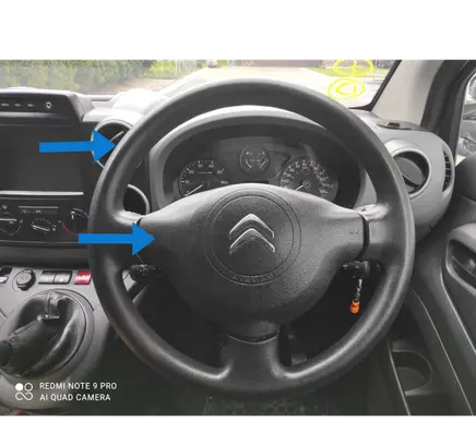 Steering wheel airbag