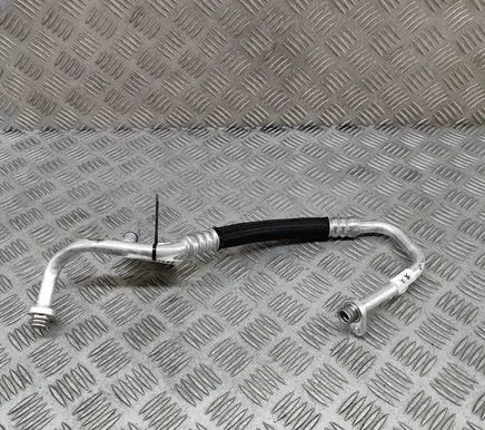 Peugeot 3008 III Air conditioning (A/C) pipe/hose 9845054480